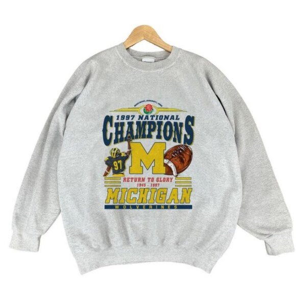 robertpalmq13 Tops - 1997 national champions Michigan Wolverines Football return to glory Sweatshirt